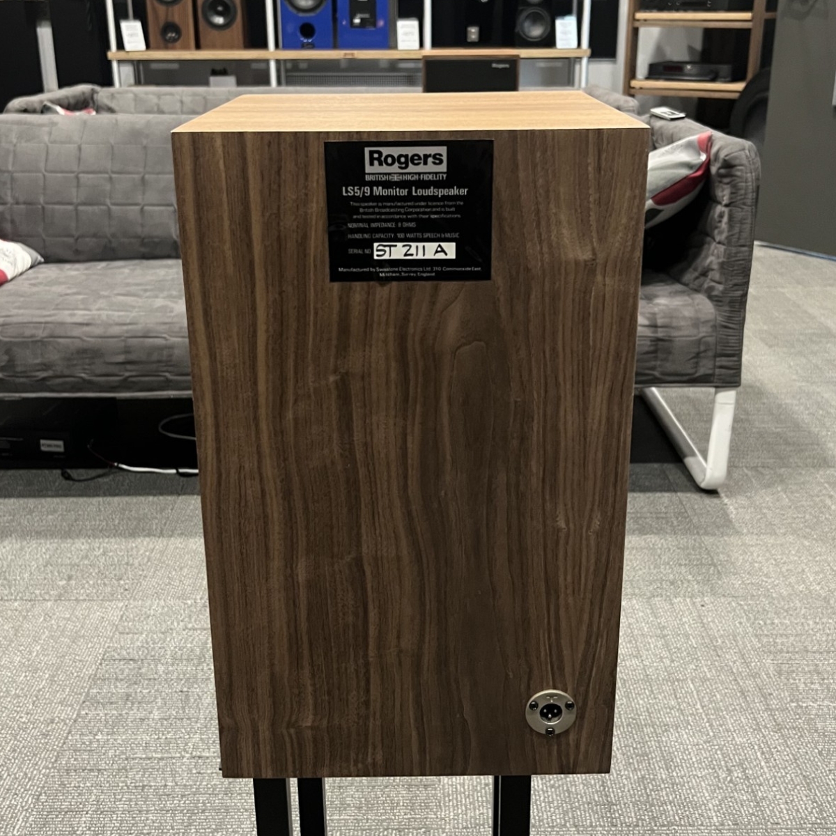 product-additional-image